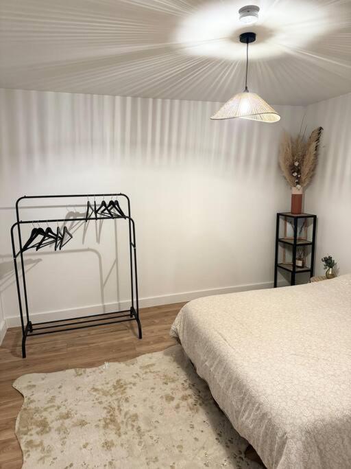 Appartement Eloi - 1 Chambre Mont-de-Marsan Luaran gambar