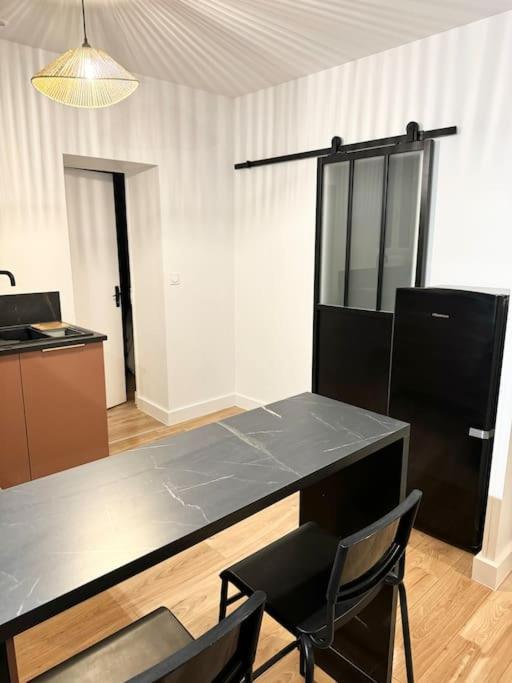 Appartement Eloi - 1 Chambre Mont-de-Marsan Luaran gambar