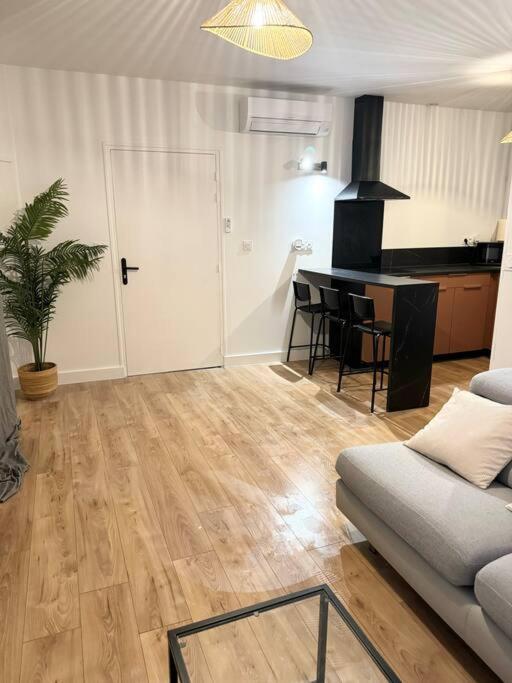 Appartement Eloi - 1 Chambre Mont-de-Marsan Luaran gambar